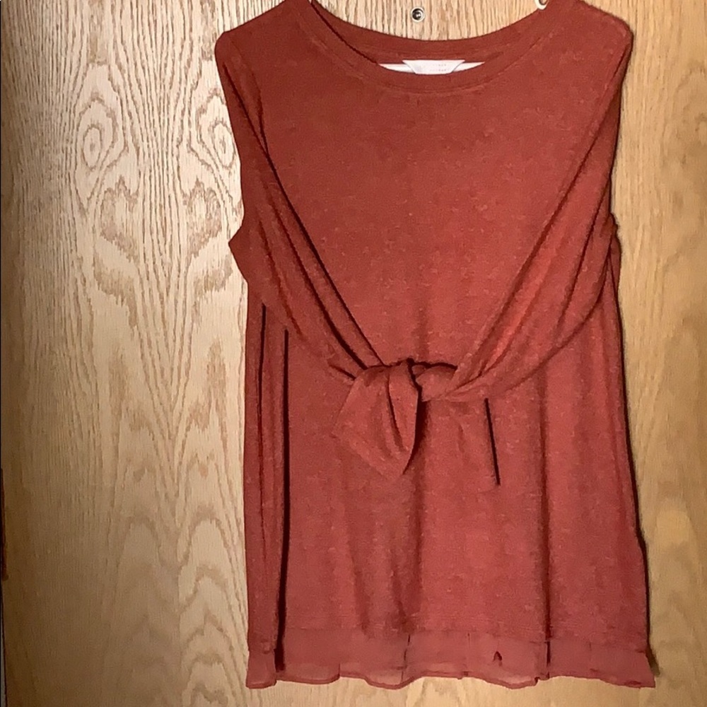 Women’s Lauren Conrad long sleeve top